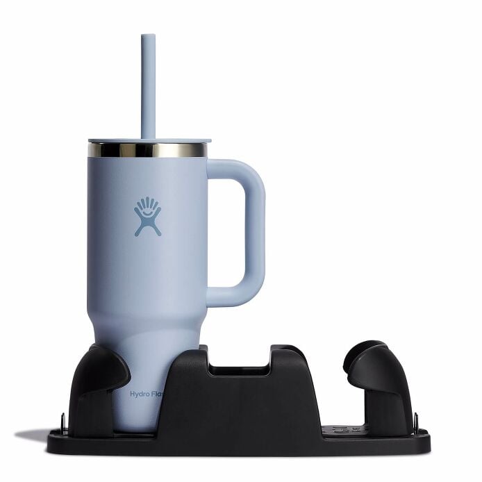24-oz-travel-mug-bundle-e4 surf-tumbler-in-cupholder.jpg