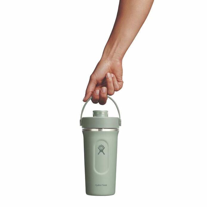 gym-bundle-k2 mxcc24374_24ozinsulatedshakerbottle_agave_hb_1.jpg